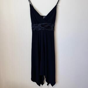 City triangles y2k midi asymmetrical